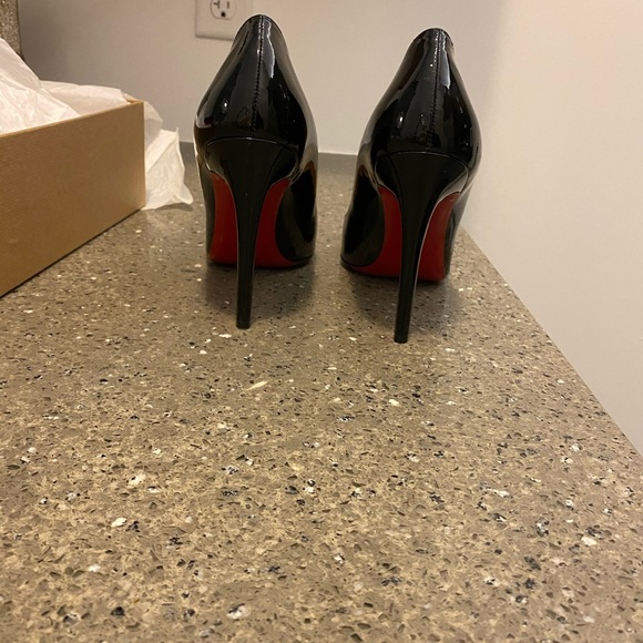 Size 41 Pigalle 100 Patent - Picture 3 of 6